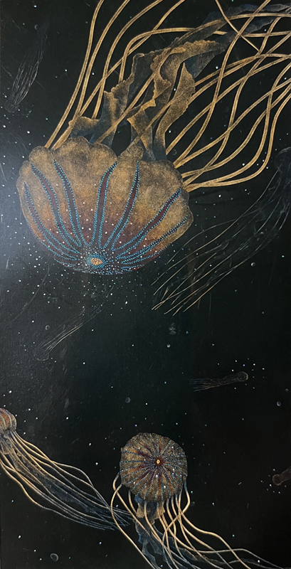 深海に光る